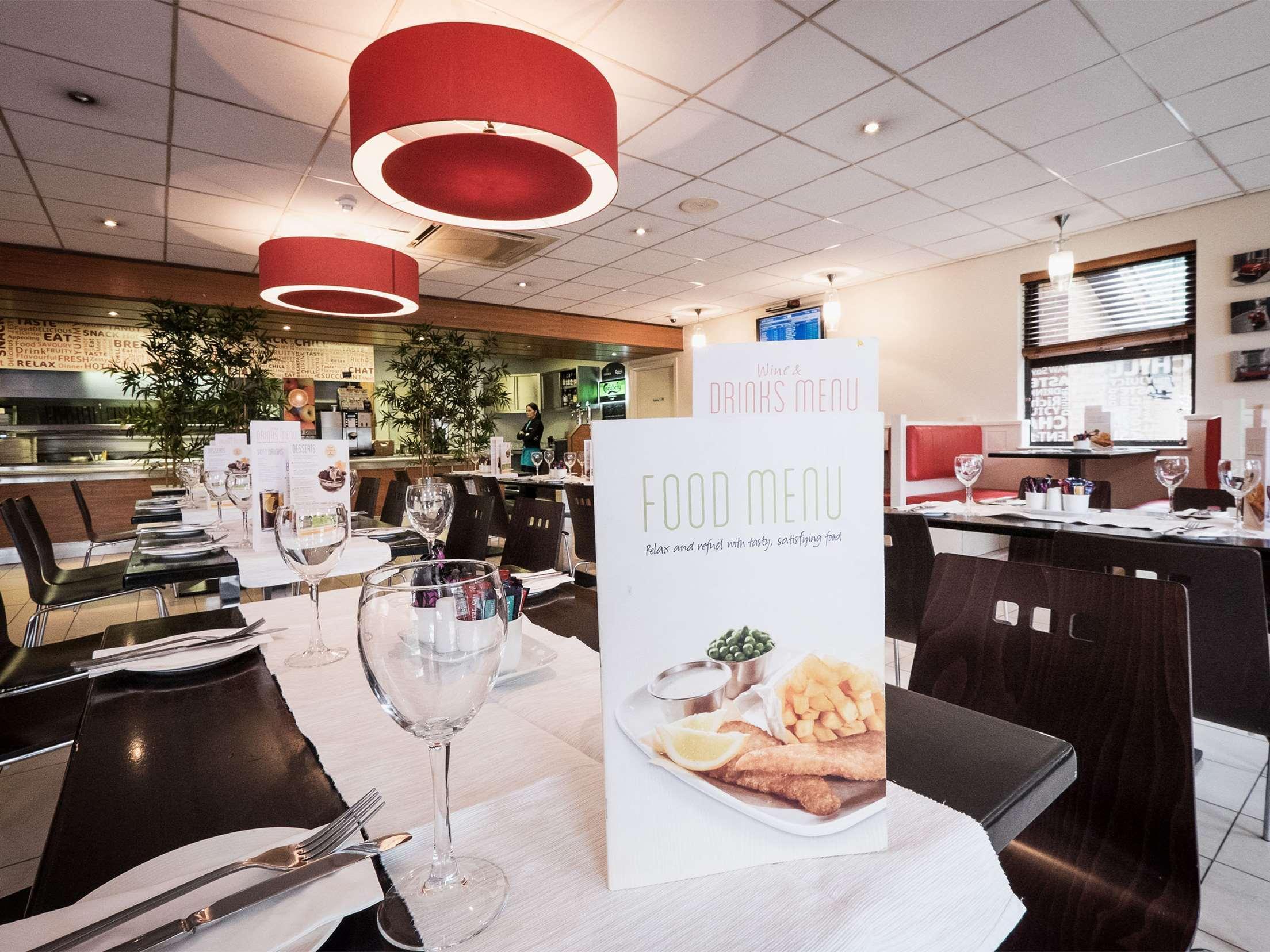 Travelodge Dublin Airport North 'Swords' Экстерьер фото