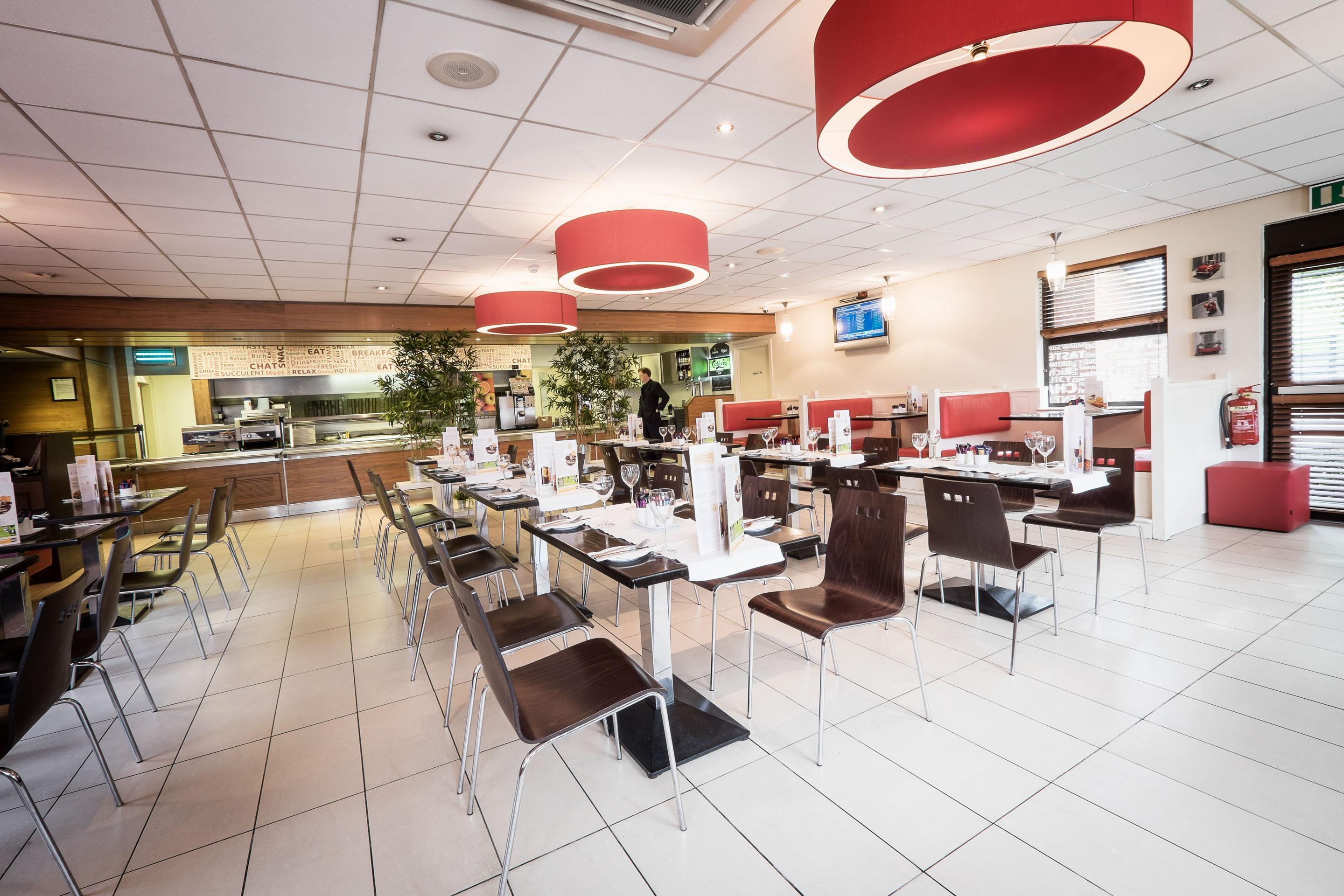 Travelodge Dublin Airport North 'Swords' Экстерьер фото