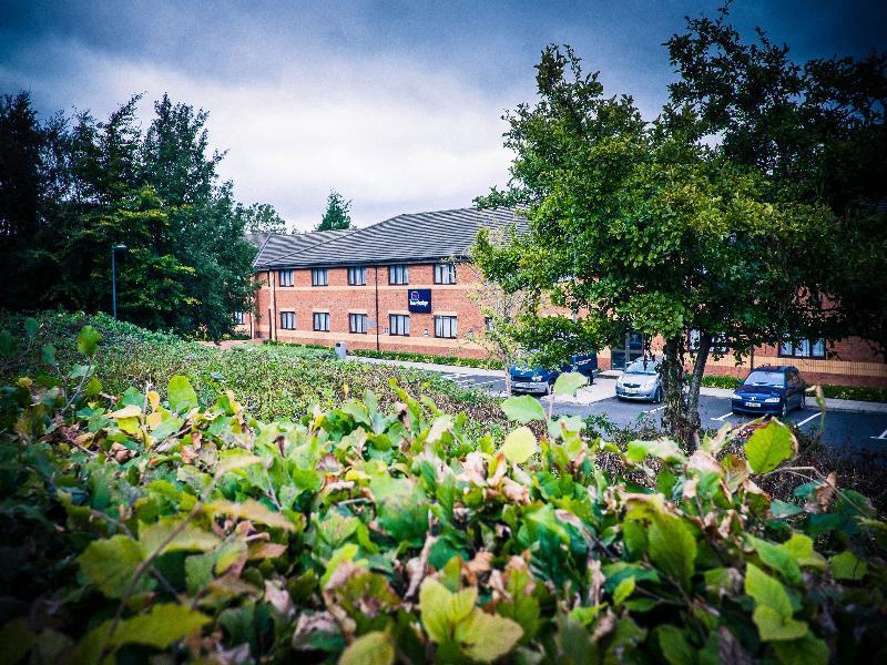 Travelodge Dublin Airport North 'Swords' Экстерьер фото