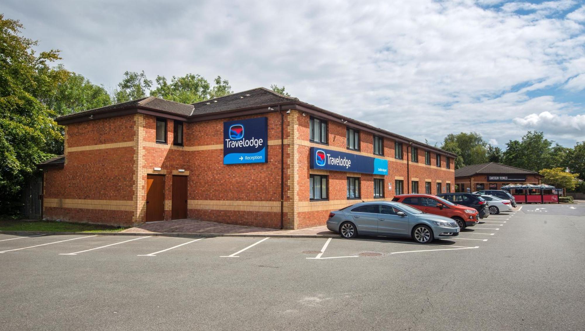 Travelodge Dublin Airport North 'Swords' Экстерьер фото